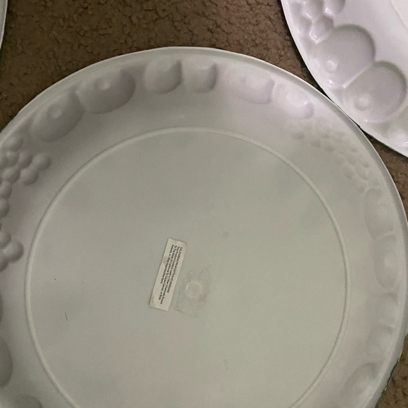 Vintage Set Of 9 Melamine 15”x15”Festive Holiday Large Round Serving 3D Platters - Picture 13 of 15